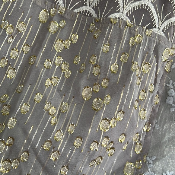 TINY (from Anthropologie) detailed top Sz Medium - Picture 6 of 11